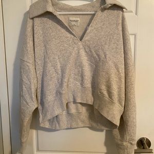 Abercrombie Cropped V Neck Sweater